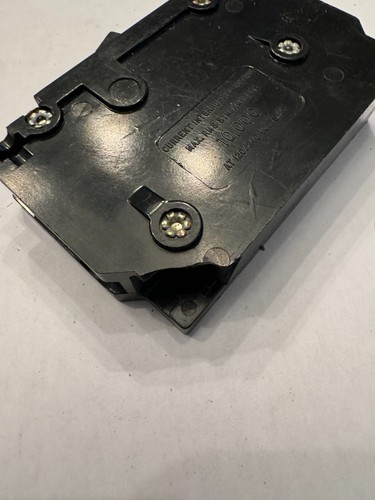 WESTINGHOUSE QC120 20A 1POLE 120/240V CIRCUIT BREAKER FLAWED SEE PICS - Picture 2 of 6