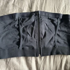 Medela Hands-Free Pumping Bustier Medium Nursing Bra Pump Top