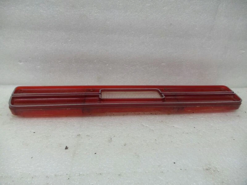 Lente de luz trasera derecha para pasajero vintage compatible con Dodge Royal Monaco 19042 1974-1977 Foto 4 de 4