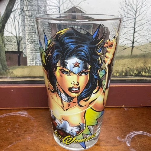 Wonder Woman drinking Glass