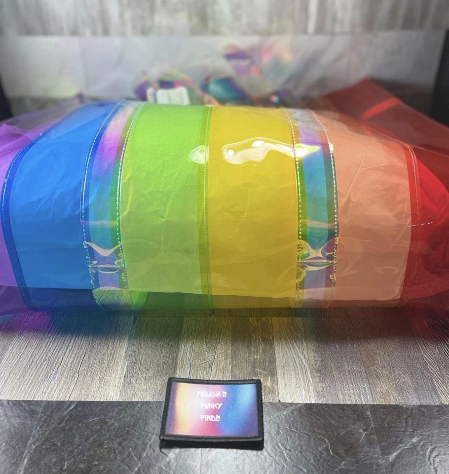 Bolso de mano Pride Rainbow Panel nuevo con etiquetas de Target Foto 4 de 4
