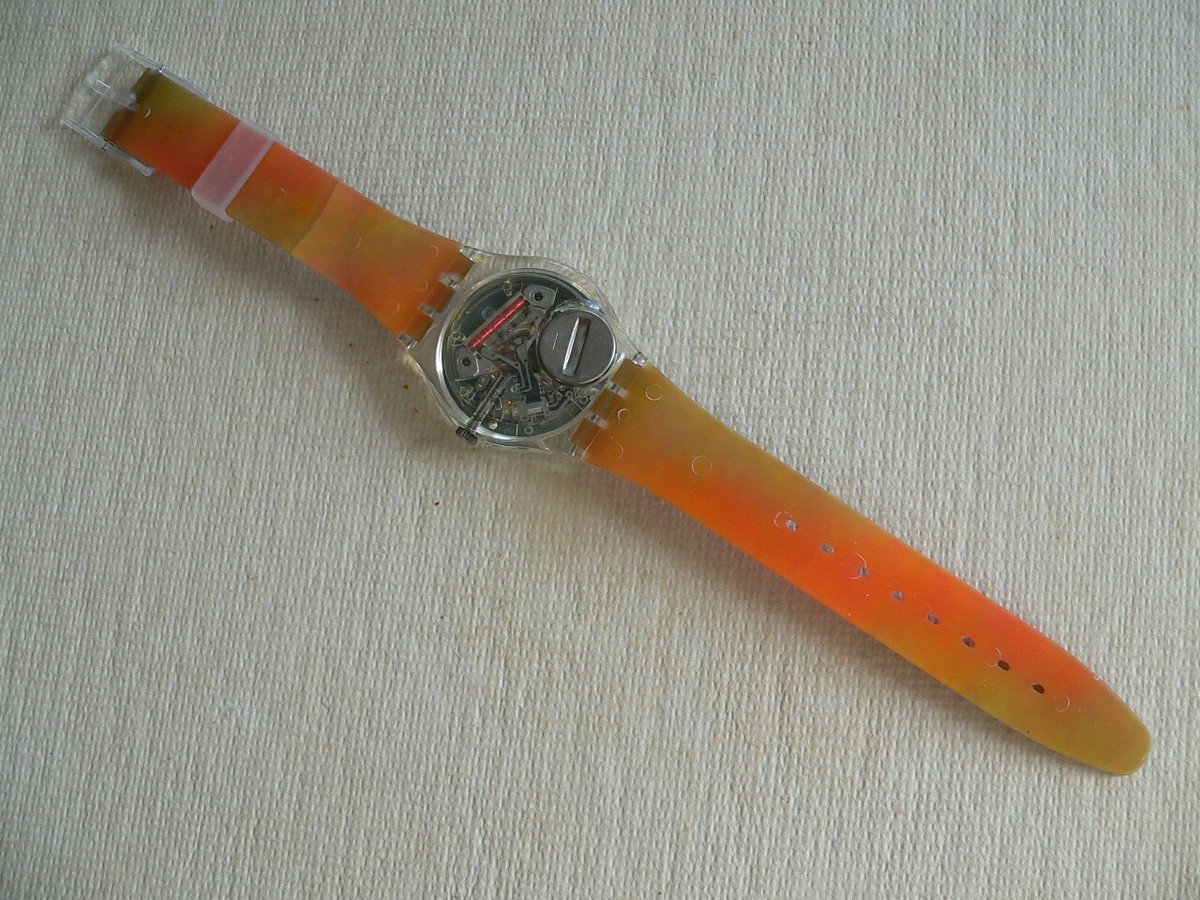 1992 Lots Of Dots Collector Club # 2 Swatch watch. Please 1992 Lots Of Dots Collector Club # 2 Swatch watch. Please