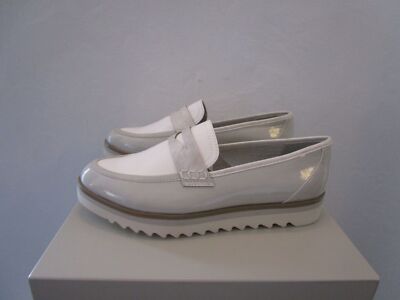 Marco Tozzi Lackleder Schuhe Slipper grau-weiß Gr.41 NEU