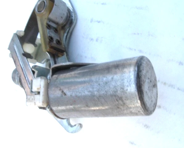 E-TRON Unpoint Contact Set & Condenser: D-1007;  1965-1974 Buick;  new in box - Image 4 of 4