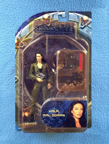 VALA MAL DORAN IN MILITARY UNIFORM  STARGATE SG-1 DIAMOND SELECT 7 INCH FIGURE