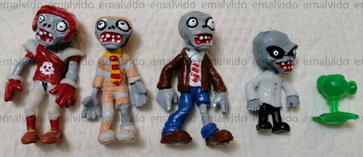 Zombie Plants Vs Zombies 7 hard plastic Mexican action toy figure