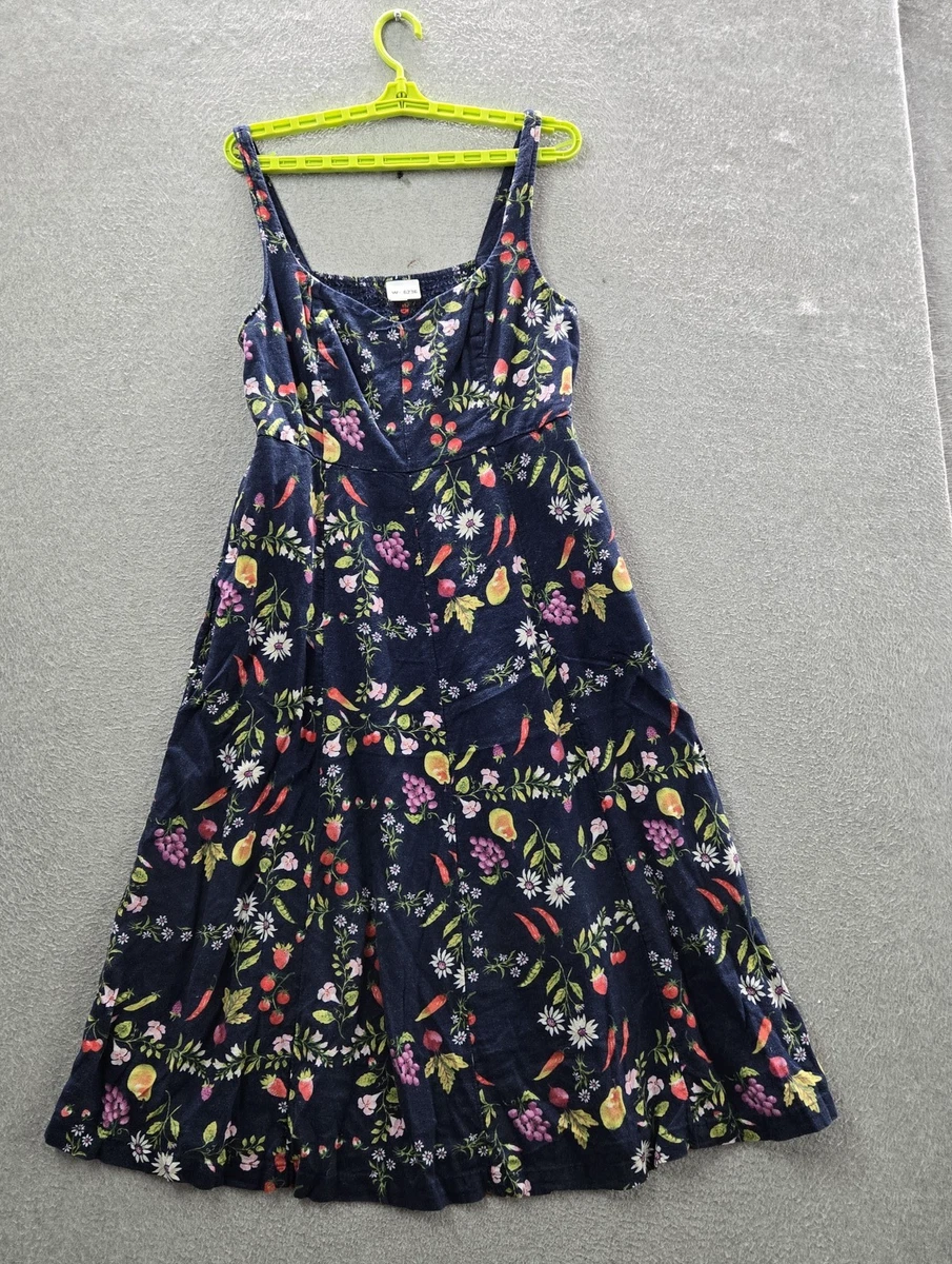 taffeta fit and flare dress LESLIE FIT AND FLARE CROSSOVER MESH TAFFETA MIDI DRESS | CULT MIA main image 1