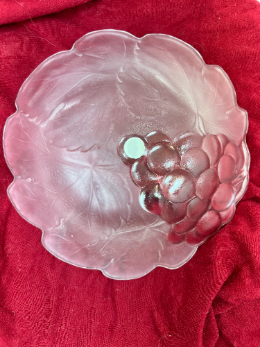 1980s Hoya Crystal Frosted Grape Plates - T. Yamamoto Series - Picture 3 of 7