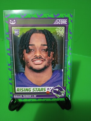 D7 2024 Panini Score-A-Treat - Rising Stars Green Bats #14 Dallas Turner (RC)