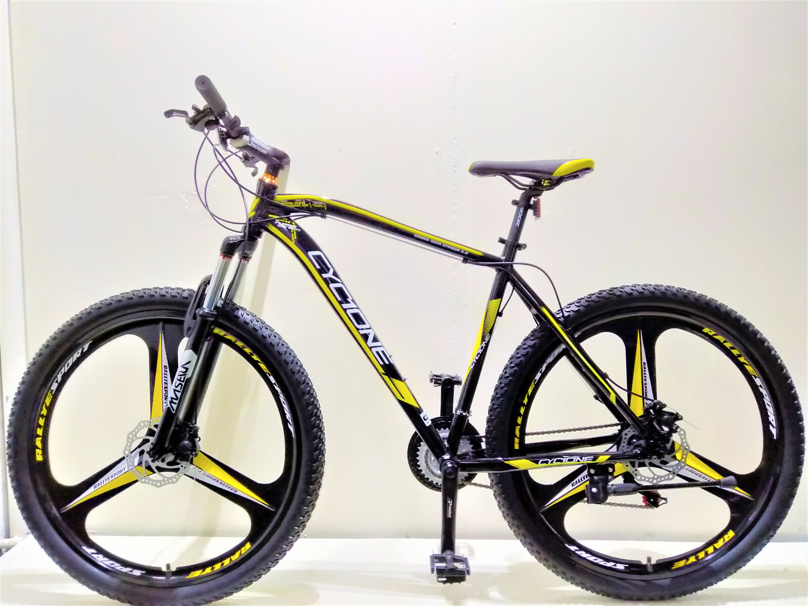 Купить 27,5 MOUNTAINBIKE FAHRRAD MTB 3D ALU BLAST MODELL, на Аукцион DE из  Германии с доставкой в Россию, Украину, Казахстан