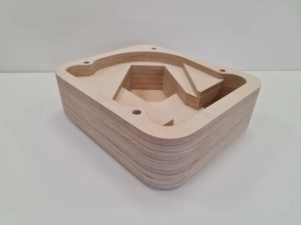 Baltic birch plywood plinth for Thorens TD 124 - Image 4 of 4