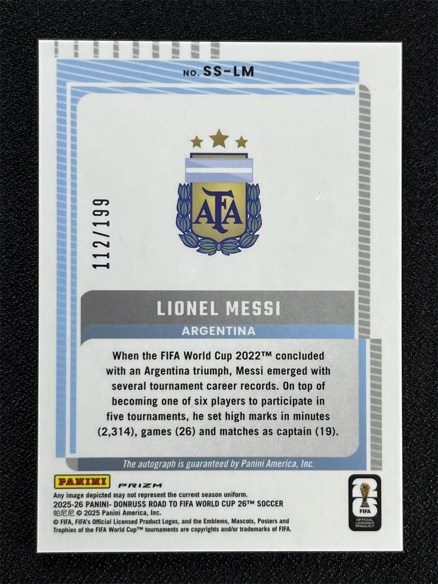 2025-26 Donruss FIFA World Cup Lionel Messi Blue Signature Series Auto /199 view 2
