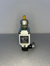 Honeywell 1LS3 10A 600VAC 3/4hp Precision Limit Switch Micro Switch