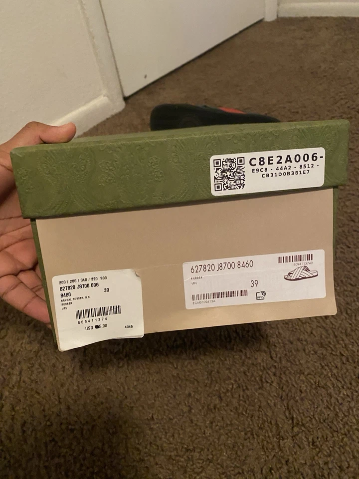 GUCCI slippers Men’s Black US Size 10 - Image 4 of 4