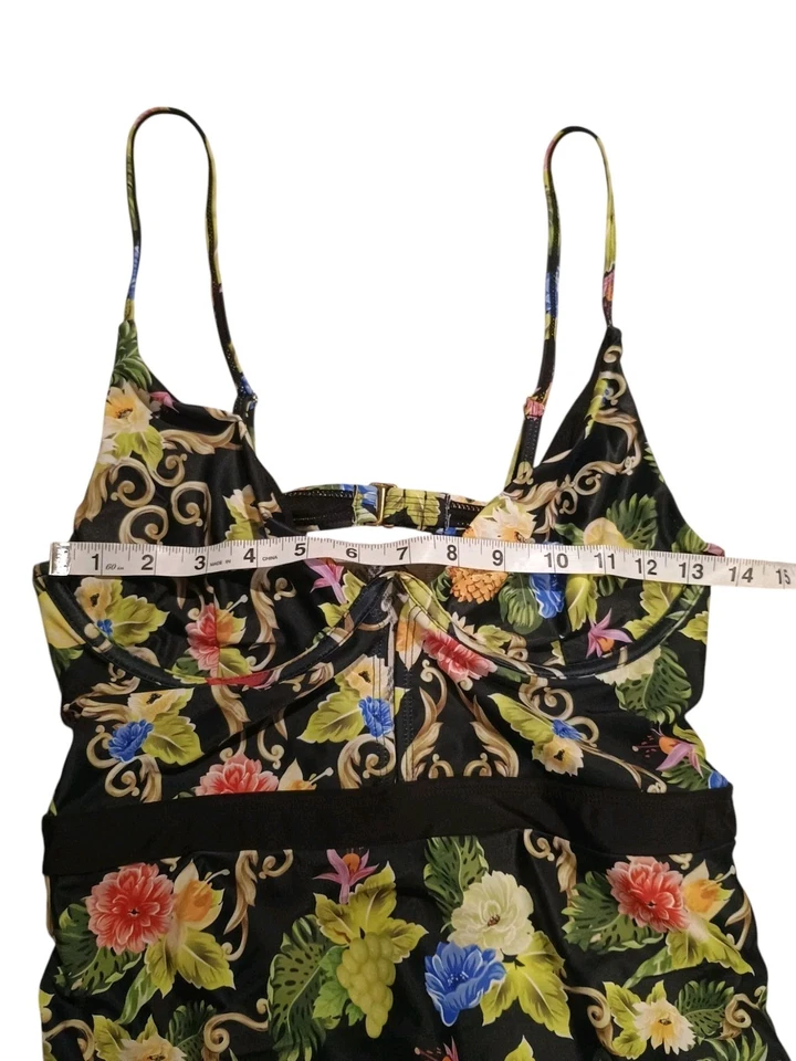 Traje de baño de verano Juicy Couture negro floral de una pieza talla grande precio de venta sugerido por el fabricante 98 USD nuevo sin etiquetas Foto 3 de 4