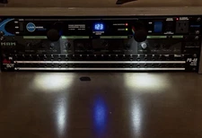 LIVEWIRE PC1100 Power Conditioning Distribution System 11-Outlet W/ Dual Lights