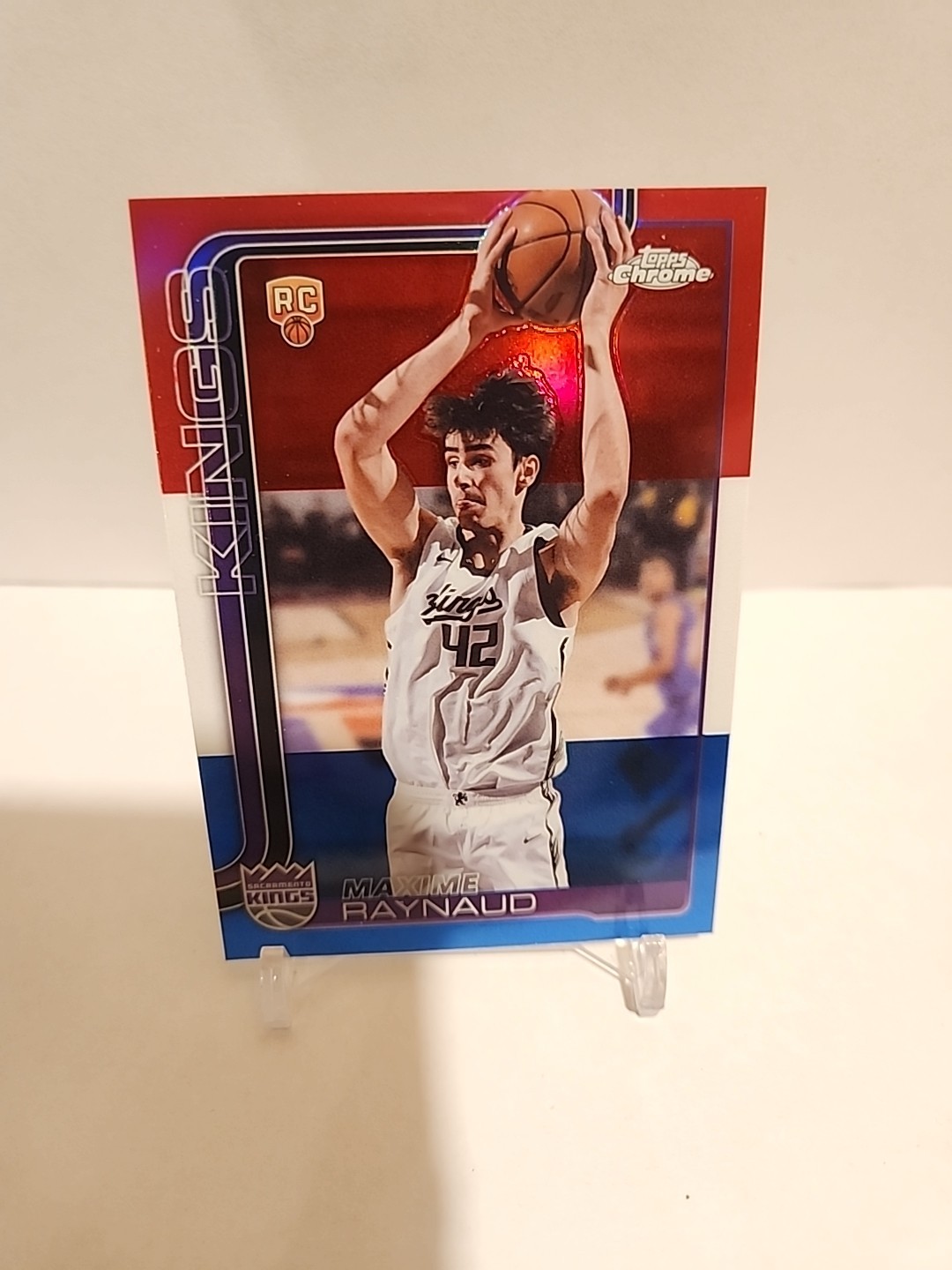 2025-26 Topps Chrome Red White Blue Refractor Maxime Raynaud #293 Kings RC