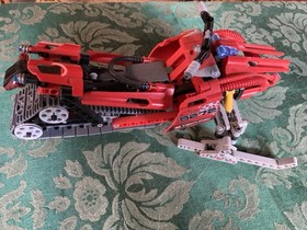 LEGO Technic 8272, two-in-one, Bulldozer & Snowmobile Set; 331 pc., adult Owned
