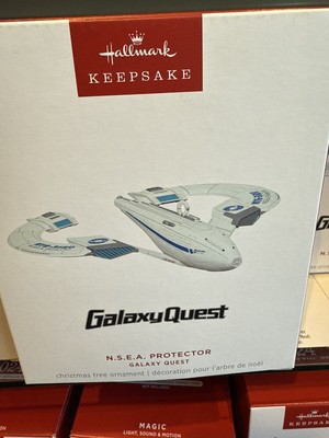 HALMARK KEEPSAKE GALAXY QUEST NSEA PROTECTOR  ORNAMENT NEW 