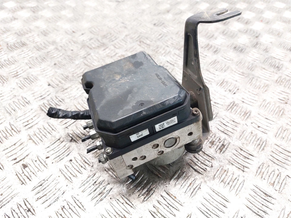 NISSAN JUKE 2016 1.5 DCI ABS PUMP CONTROL MODULE UNIT TD8405 - Image 4 of 4