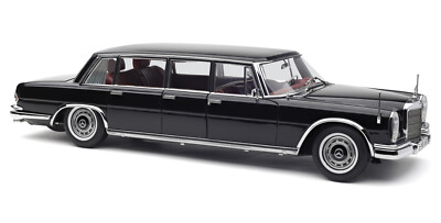 CMC 1:18 Mercedes-Benz (W100) 6-door Pullmann schwarz CMC M-200