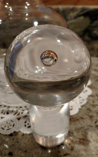 VINTAGE CLEAR GLASS LIQUOR DECANTER WITH UNIQUE STOPPER - Picture 5 of 10