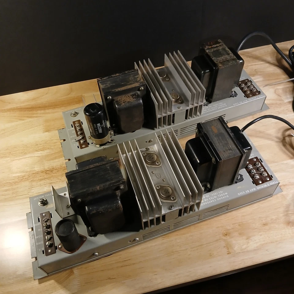 Matching Pair Dukane Model 1A753 Solid State Amplifiers 2 Channel VERY NICE - Image 2 of 4