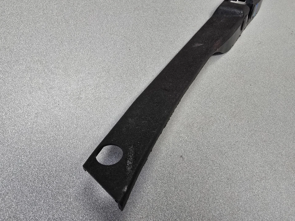 BONITO USADO ORIGINAL PORSCHE 911 912E 930 PLÁSTICO NEGRO CAPÓ PESTILLO MOLDURA FASCIA #1 Foto 2 de 4