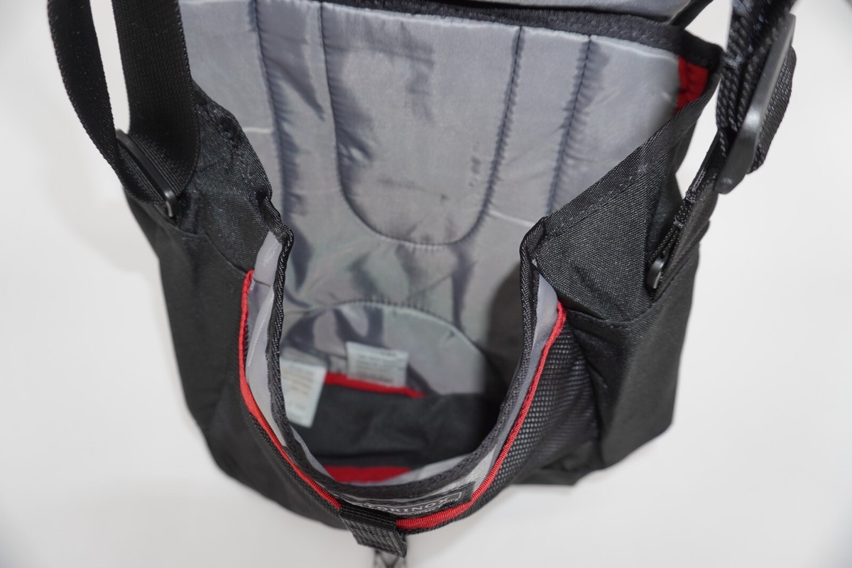Victorinox Vertical Messenger Bag (Black) | eBay