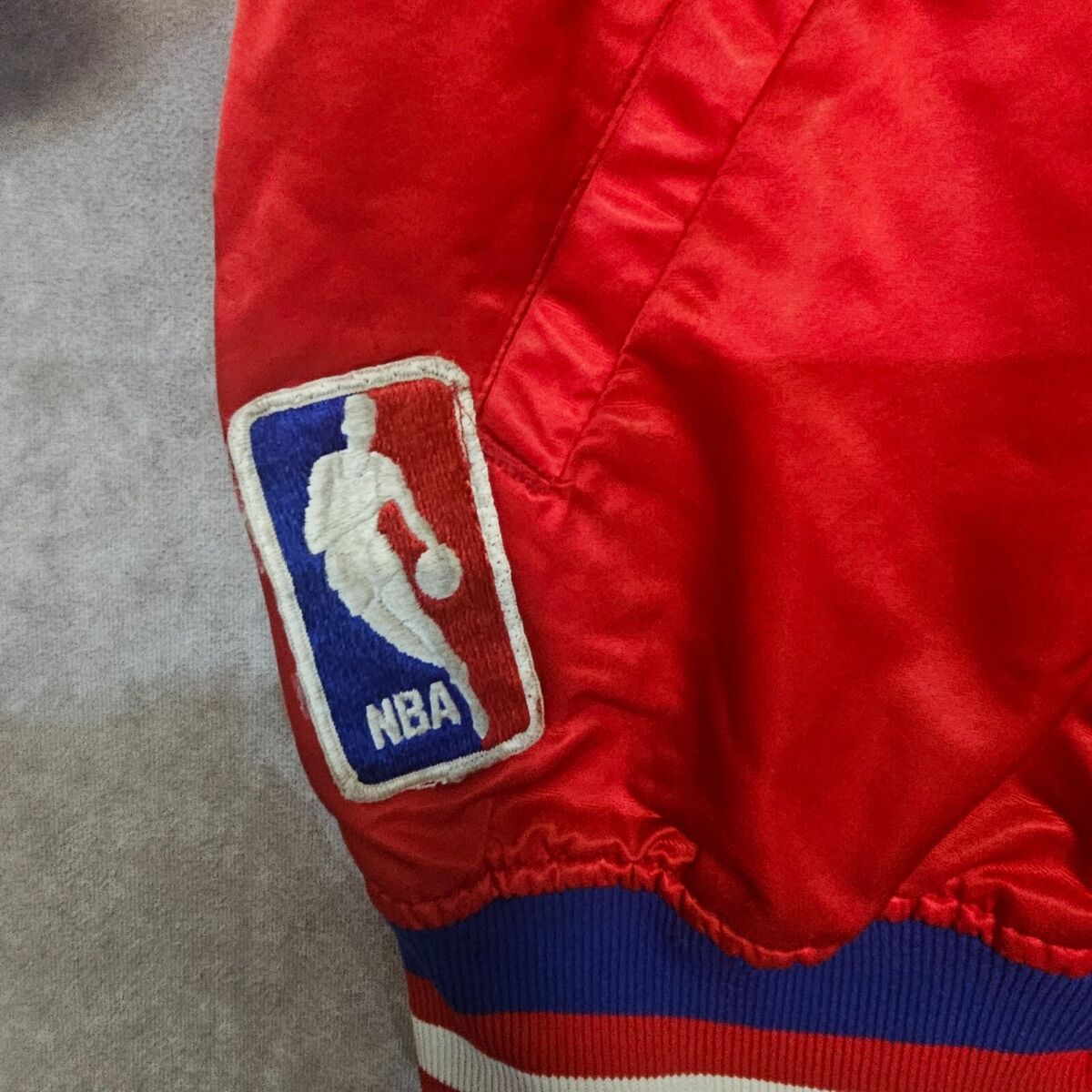 Vintage 80s 90s Starter NBA Philadelphia 76ers Sixers Red Vintage 80s 90s Starter NBA Philadelphia 76ers Sixers Red