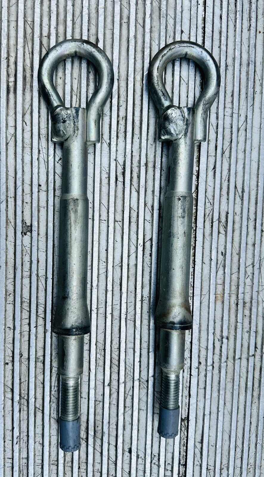 Picture 2 of 3