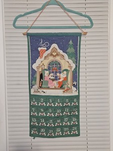 VTG 1980s Avon Advent Calendar NO MOUSE Countdown to Christmas Santa 1987