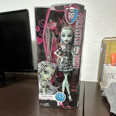 Mattel Monster High Frankie Stein Original Ghouls Collection Fashion Doll 11in  