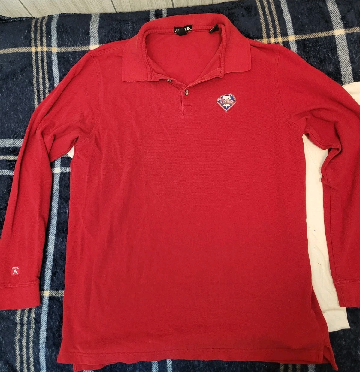 Picture 1 of 6