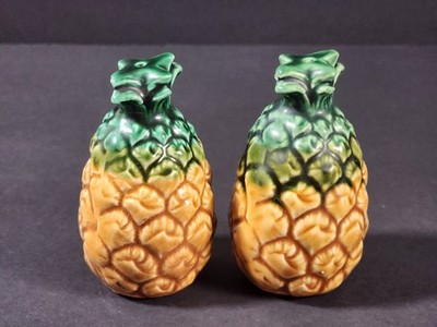 Pineapple Salt & Pepper Shakers (SP3)