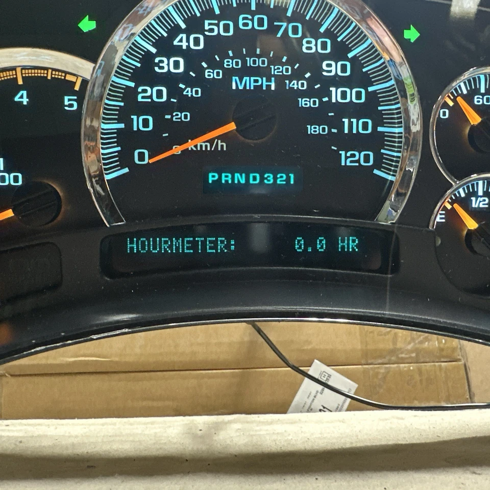 Cuadro de instrumentos Chevy/GMC Silverado Sierra LB7 LLY 2003-2005 Duramax 15224144 Foto 4 de 4