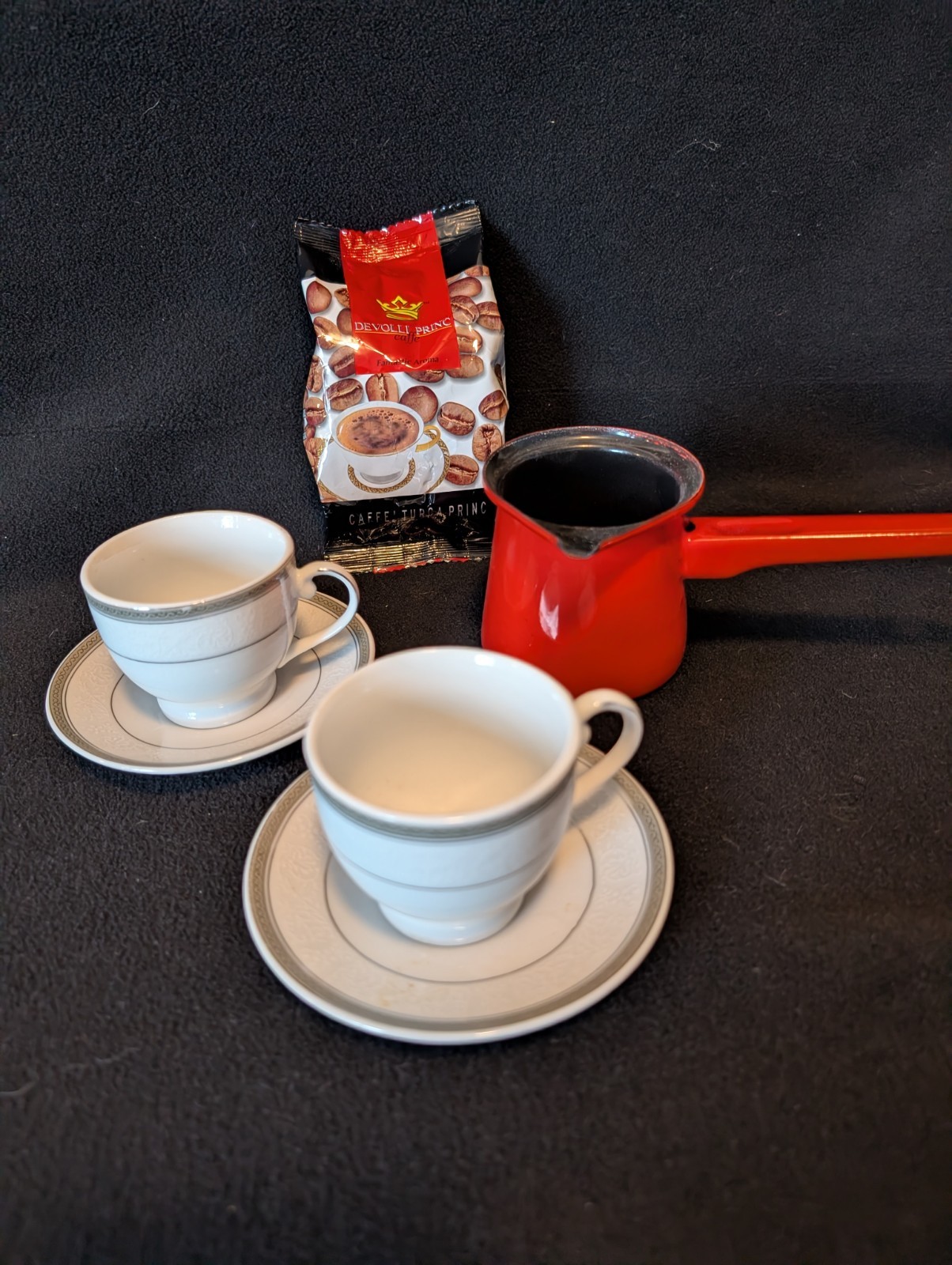 (ibrik) And Two Cups/saucers (espresso-size), 100 Gr Coffee