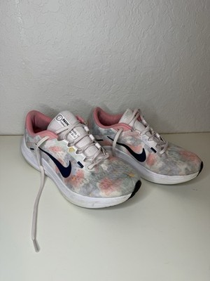 Nike Winflo 10 Premium Shoe Women Size 9 Floral Watercolor Running FB6940-600