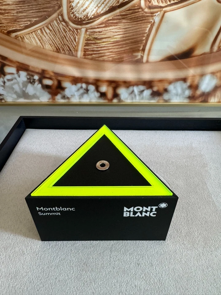 万宝龙精品双色亚克力笔支架展示德国制造全新 — 第 2/4 张图片