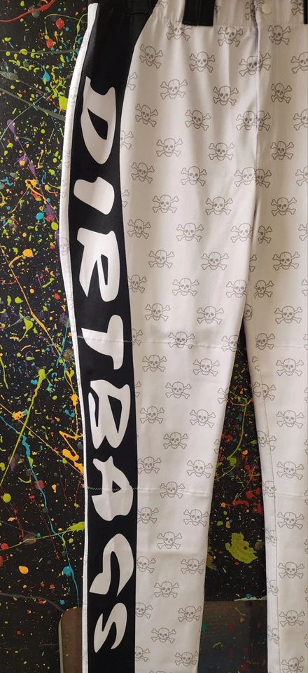 Pantalones de béisbol Wilson blancos brillantes calavera y huesos cruzados para hombre 40x33 Foto 3 de 4