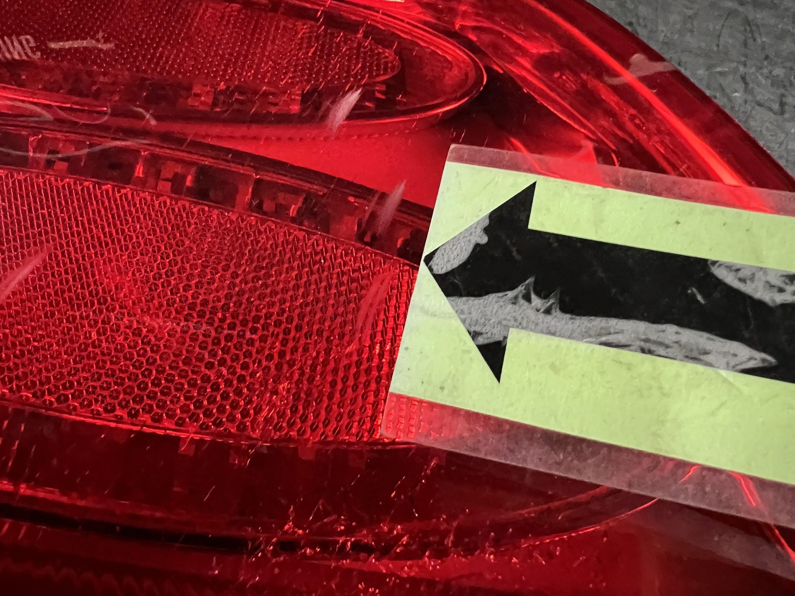 03-09 BENTLEY CONTINENTAL DRIVER LH QUARTER PANEL MOUNTED TAIL LIGHT STOP LAMP