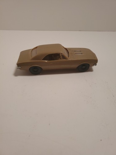 Vintage Processed Plastic 1967 ,1967 Chevrolet Camaro SS Car- 9" Long (B4) - Picture 7 of 13