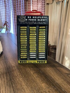 VINTAGE AUTOMOTIVE DEALER FUSE DIAPLAY....."FULL AND READY TO BE DISPLAYED"!!!!!