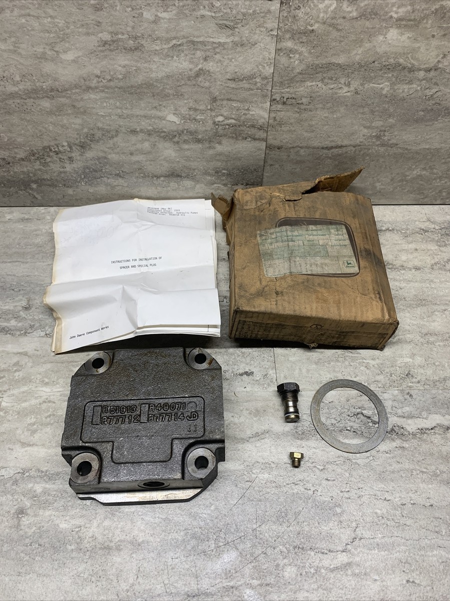 OEM John Deere AR38714 Pump / Control Valve Housing Kit, R49071 