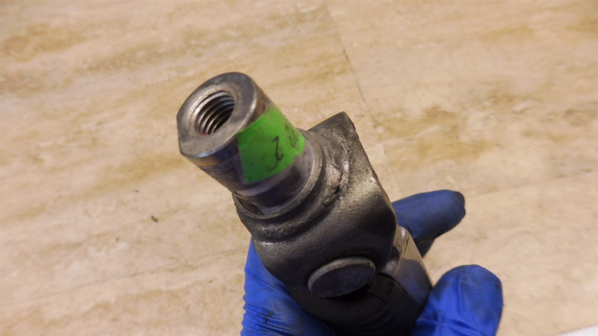 1998 Kawasaki ZX600G ZX Ninja K293-2> front driver foot peg