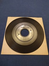 John & Yoko Plastic Ono Band Happy Xmas 7" Vinyl Record Single UK. NM . Jukebox