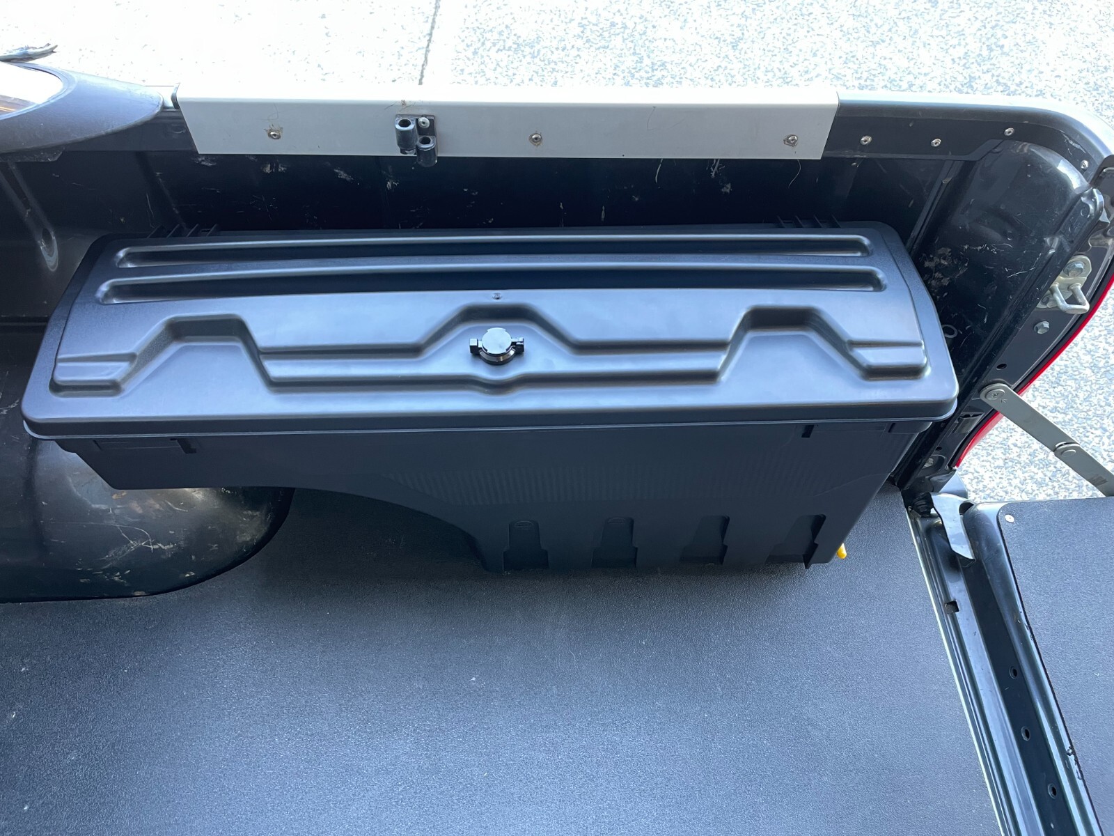 Picture 4 of 21