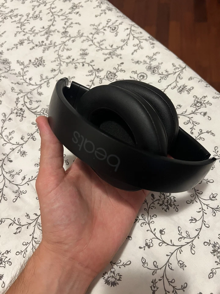 Beats Studio3 Wireless, foto 2 di 5