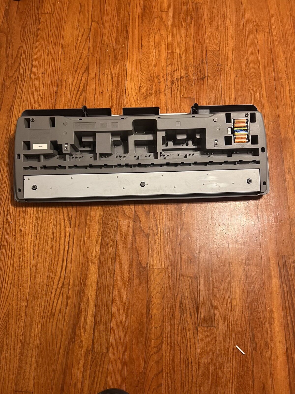 Casio LK-100 61 Key Electronic Keyboard With Key Lighting System. Tested works. 