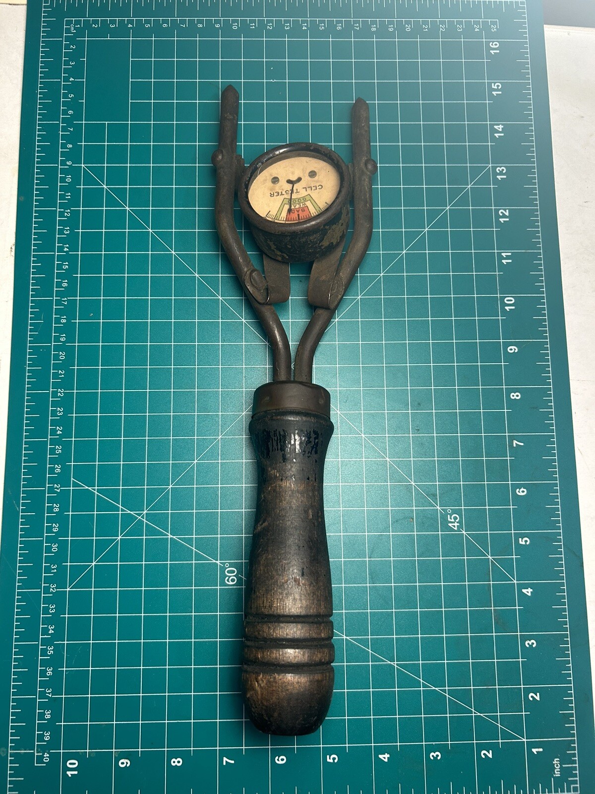 Vintage Battery Cell Tester Wood Handle Hand Held Antique MADE IN THE USA